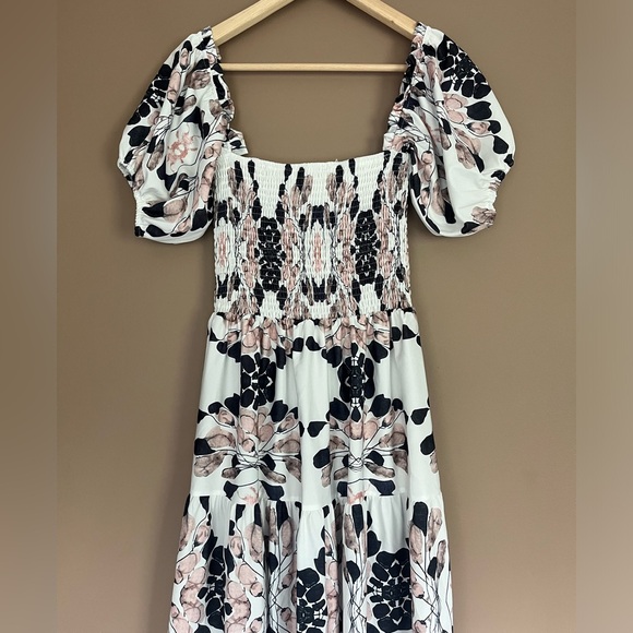 {Sunday Up} Smocked Off The Shoulder Puff Sleeve Floral Midi Dress - Size Small - Picture 6 of 9